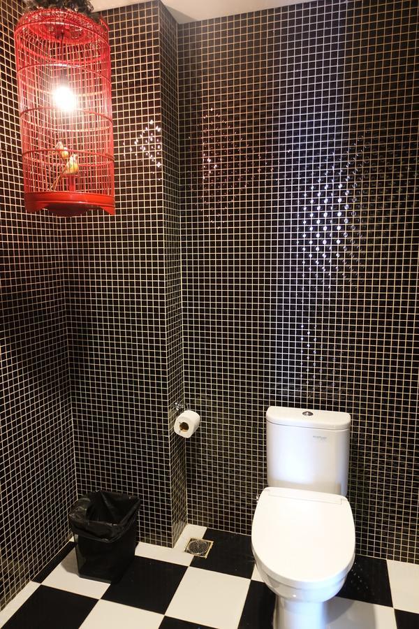 M Hotel Kupang Kupang  Extérieur photo