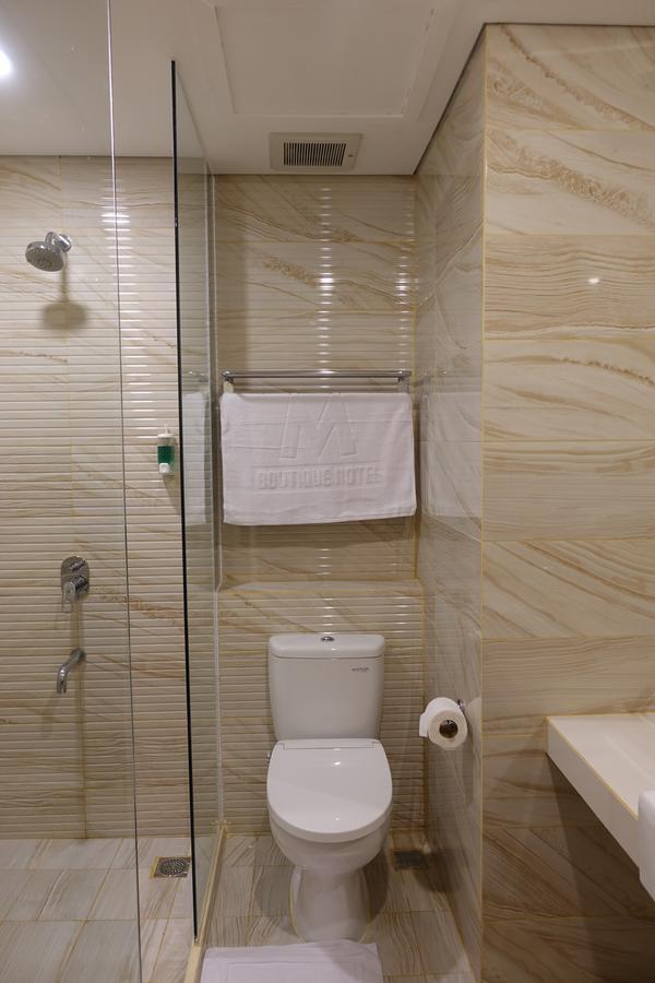M Hotel Kupang Kupang  Extérieur photo