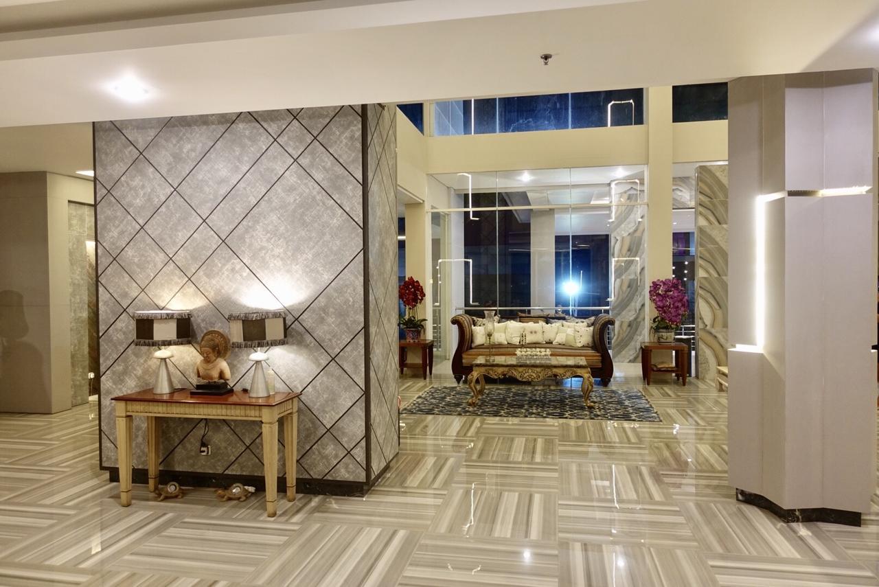M Hotel Kupang Kupang  Extérieur photo